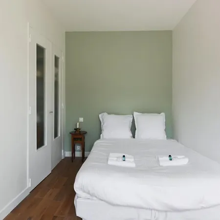 Guestready - Scenic Eiffel Tower View In 16th Arr. Appartamento