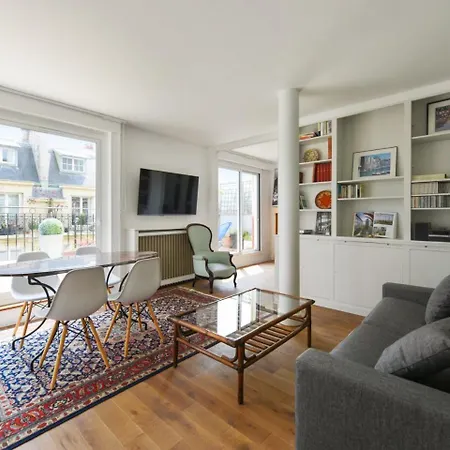 Guestready - Scenic Eiffel Tower View In 16th Arr. Appartamento